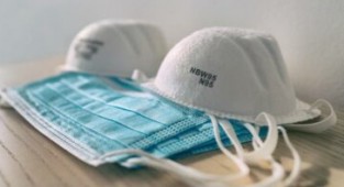 Maskeler koronavirüsü engelliyor mu? İşte en büyük araştırma