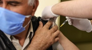 Pfizer’dan Covid-19 aşısı açıklaması