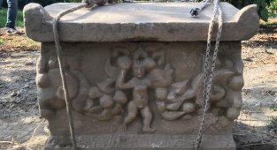 Roma dönemine ait lahiti satmaya çalışırken suçüstü yakalandılar