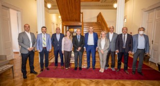 Sokak hayvanları için işbirliği yapılacak