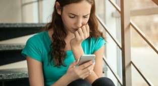 Sosyal medya gençlerde depresyona neden oluyor