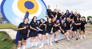 Altay kadın futbol takımı sezona hazır!