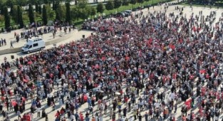 Aşı karşıtlarından İzmir mitingi!