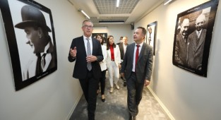 Başkan Arda: 'Atatürk'ü unutturamayacaklar'