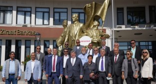 Başkan Oran muhtarlarla buluştu