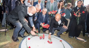 Başkan Soyer: “Bu anıt barışın İzmir'deki yıkılmaz simgesi olacak”