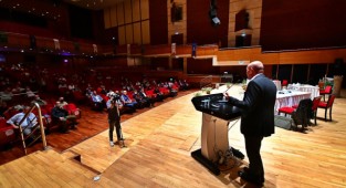 Başkan Soyer: Hasta bir gezegende yaşıyoruz