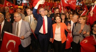 Gaziemir’de 5 günlük Cumhuriyet Bayramı kutlaması