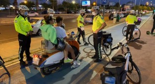 İzmir'de Beyaz Kırlangıçlar görev başında!