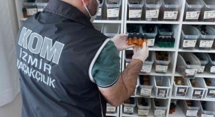 İzmir'de elektronik sigara operasyonu