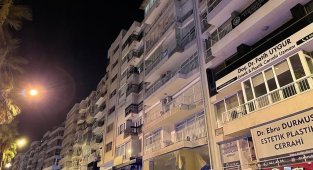 İzmir'de arkadaşını bıçakla öldürdüğü iddia edilen zanlı tutuklandı