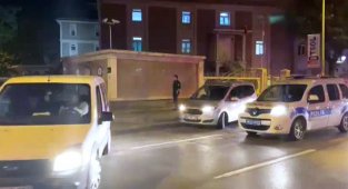 İzmir'de HDP ilçe başkanlarına gözaltı!