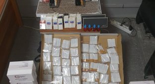 İzmir'de kaçak sigara operasyonu: 1 gözaltı