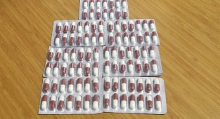 İzmir'de uygulamadan kaçan sürücü uyuşturucuyla yakalandı