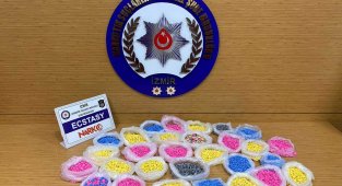 İzmir'de uyuşturucu tacirleri, otoyol gişelerinde enselendi