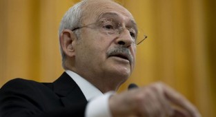 Kılıçdaroğlu'ndan pandemiden etkilenen sanatçılara destek!