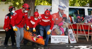 Konak'tan AKUT ve TRAC işbirliğinde deprem tatbikatı