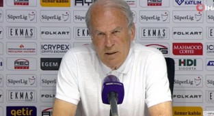 Mustafa Denizli'den yenilgi sonrası hakeme sitem