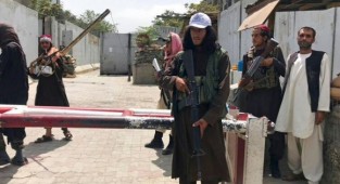 Müzik yüzünden düğünü bastılar: 3 ölü!