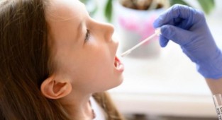 Okullarda PCR testi uygulaması başladı