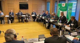 Başkan Soyer'den Macaristan mesaisi