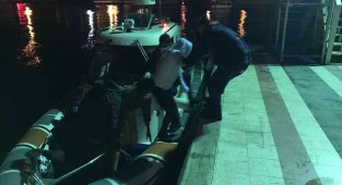 Yunanistan'ın geri ittiği 10 düzensiz göçmen kurtarıldı