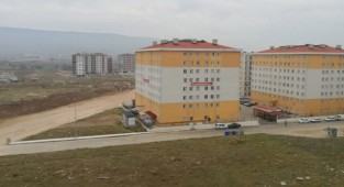 270 TL'lik KYK yurdu parasını ödemeyen öğrencilere 'Kalacak yer bulun' dediler