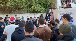 8 aylık hamile kadın doğalgaz borusuna asılı halde bulundu