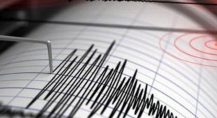 Akdeniz'de korkutan deprem