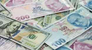 Asgari ücret 11 ayda 100 dolar azaldı!