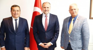 Batur’dan dostluk ve kardeşlik mesajı