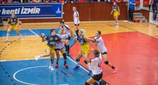 Büyükşehir Belediyesi Portekizli rakibini 28-22 ile yendi