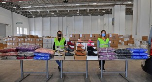 Büyükşehir'den öğrencilere 20 bin mont ve bot