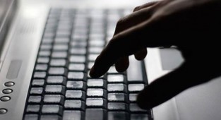 Çocukların cinsel içerikli görüntülerini paylaşan 16 kişi yakalandı