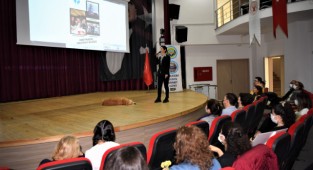 ‘Diyabetle Yaşam’ Bornova’da anlatıldı