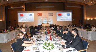 Ege Denizi'nde komşuyla yollar açılıyor