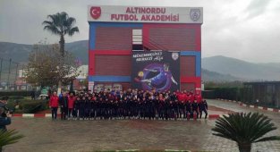 Futbolun efsaneleri Selçuk'ta buluştu