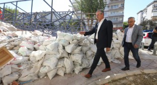 Gaziemir AKM yenileniyor