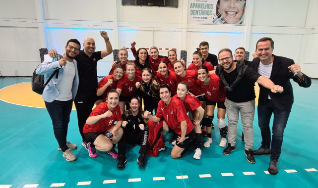 Hentbolda tur İzmir’in