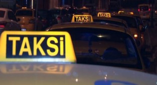 İzmir'de taksi ücretlerine zam