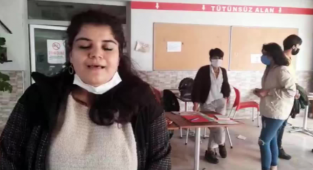 İzmir'deki üniversitede fahiş fiyat protestosu