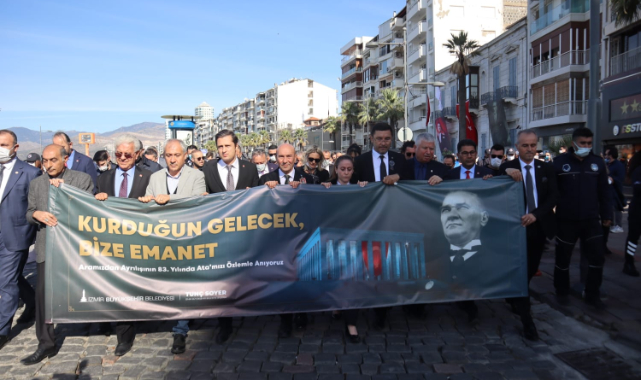 İzmir'in Ata'sı için tek yürek