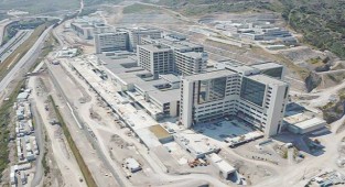 İzmir Şehir Hastanesi bilinmezliğe döndü