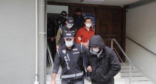 İzmir'de 15 FETÖ şüphelisinden 9'u tutuklandı