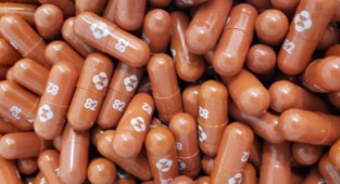 Covid-19 hapının etkinlik oranı açıklandı