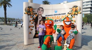 Menderes'te festival zamanı