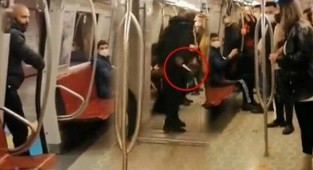 Metrodaki bıçaklı saldırgan hakkında karar!