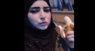 Muz videosu paylaşan 45 mülteci sınır dışı ediliyor