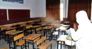 Ödemiş'te okullara dezenfeksiyon çalışması