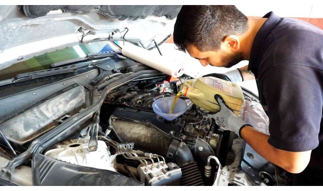 Oto tamircilerinden araç sürücülerine kış bakımı uyarısı